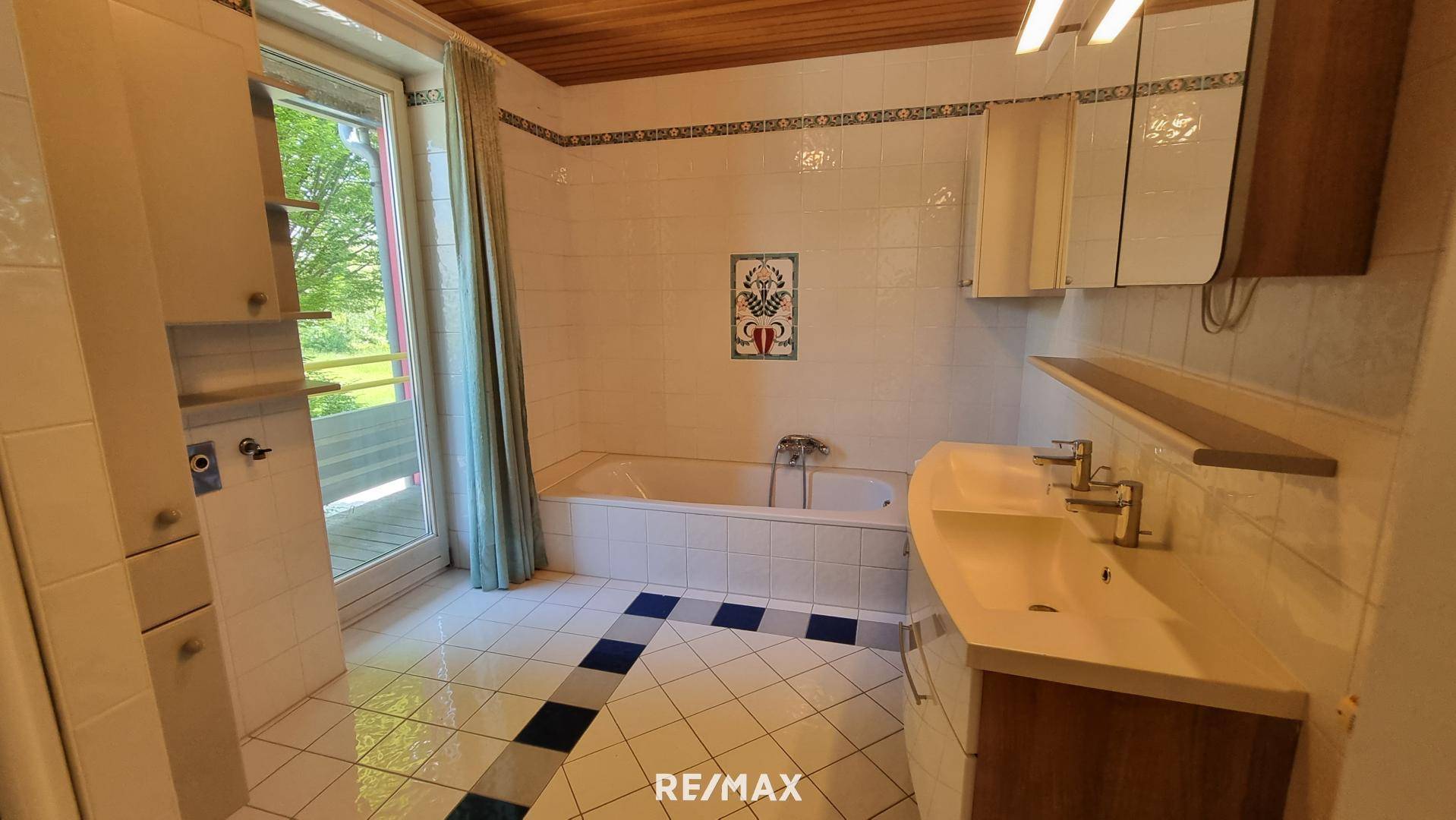 OG Badezimmer