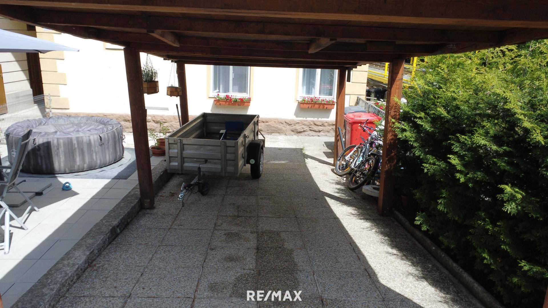Carport