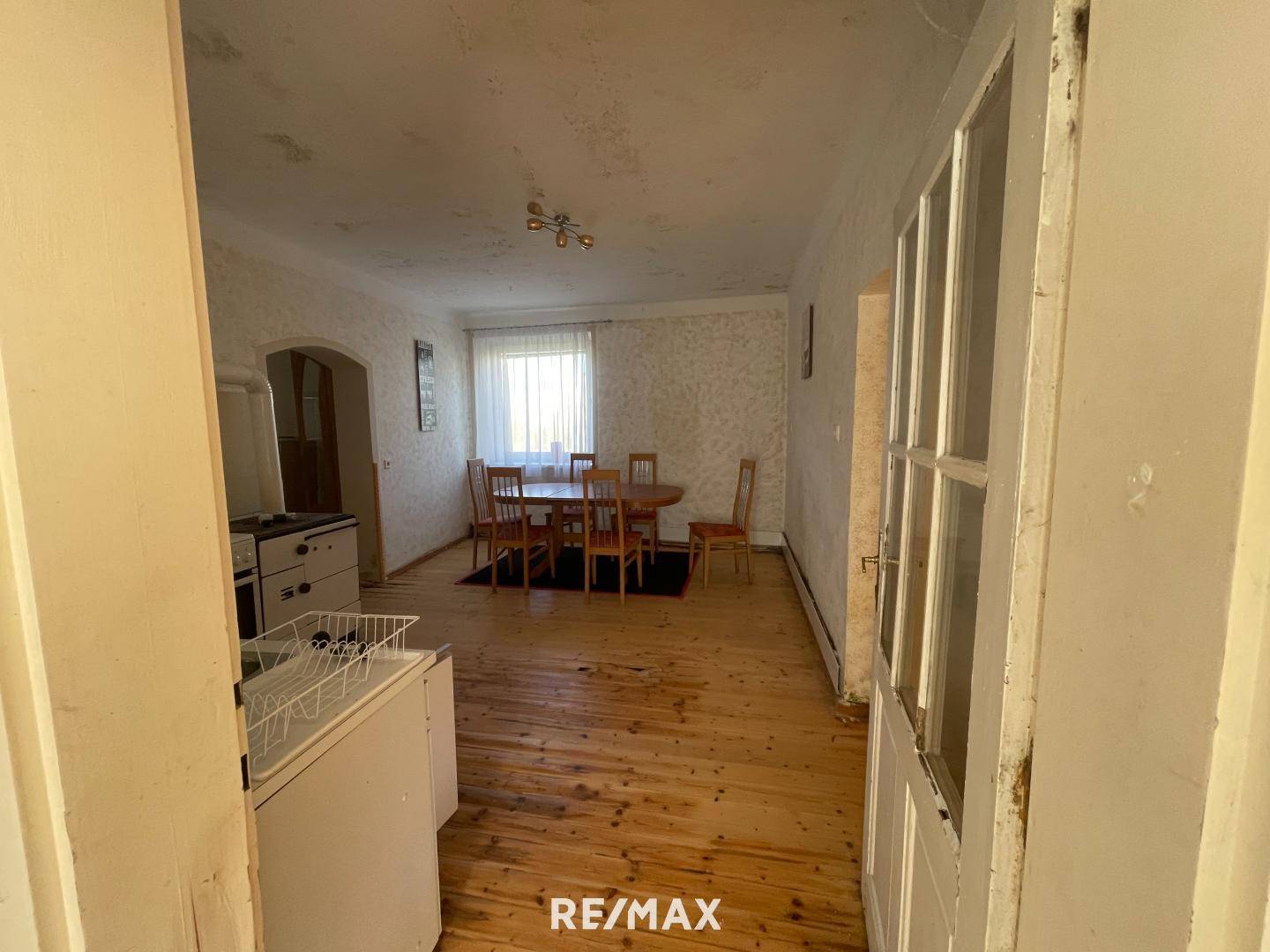 Altbestand-Esszimmer