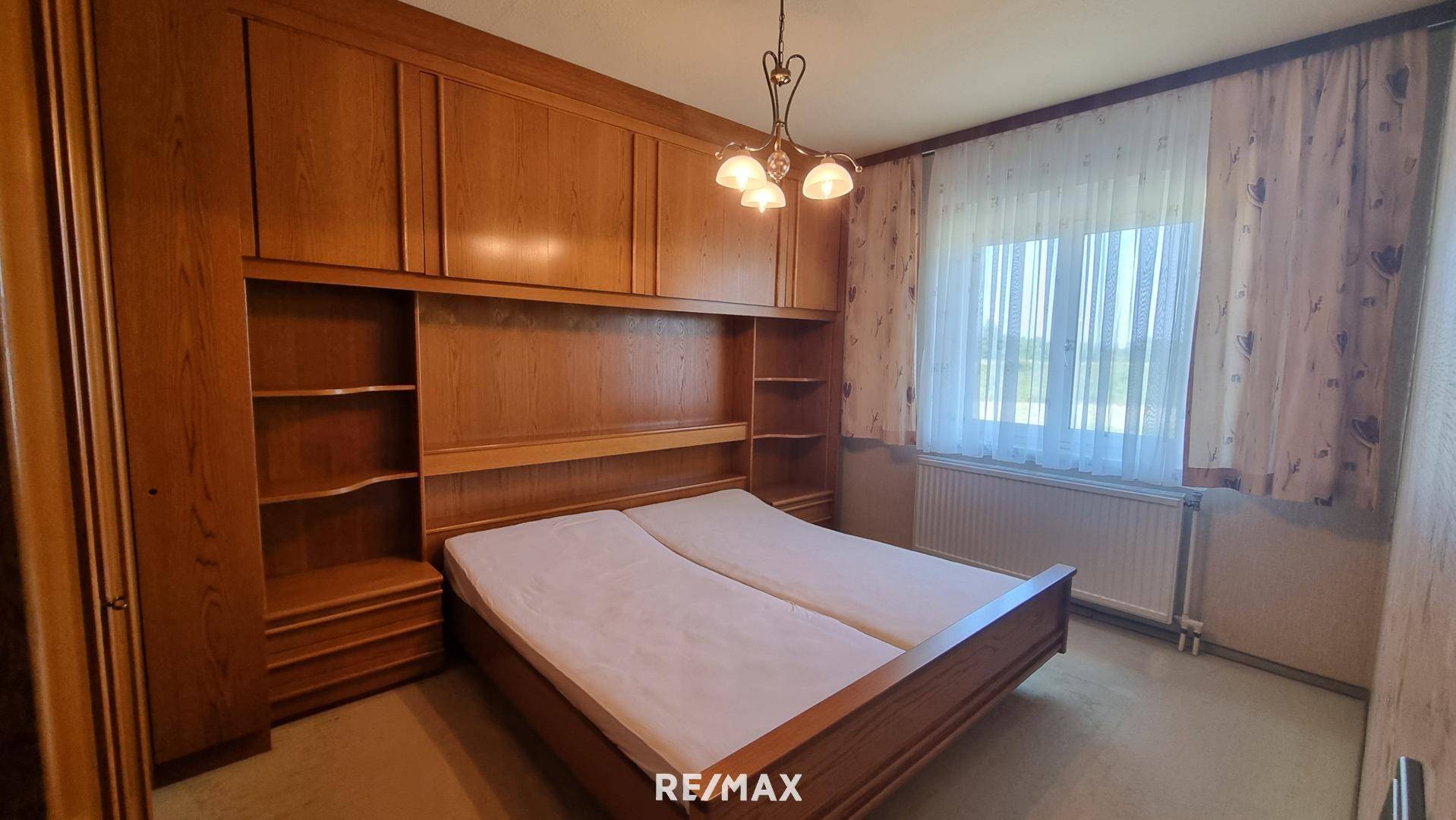 EG Schlafzimmer