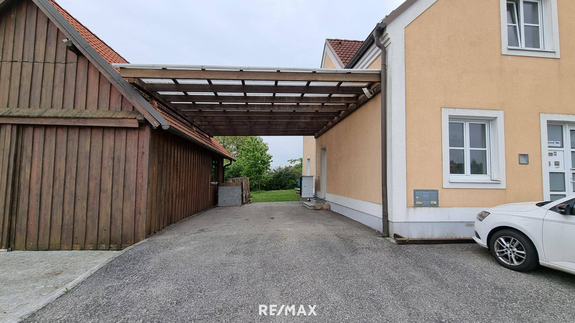 Carport