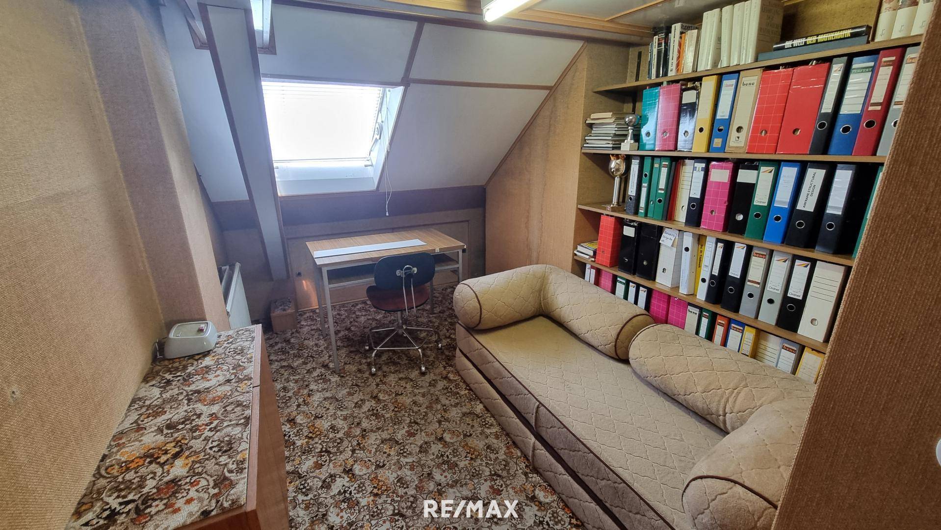 DG Dachboden Zimmer