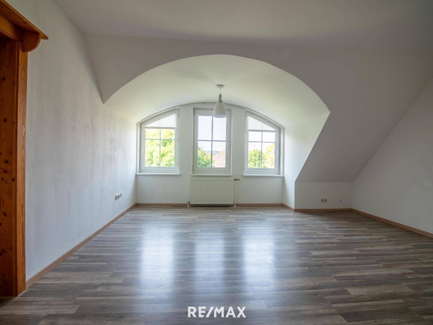 4.) Wohnzimmer