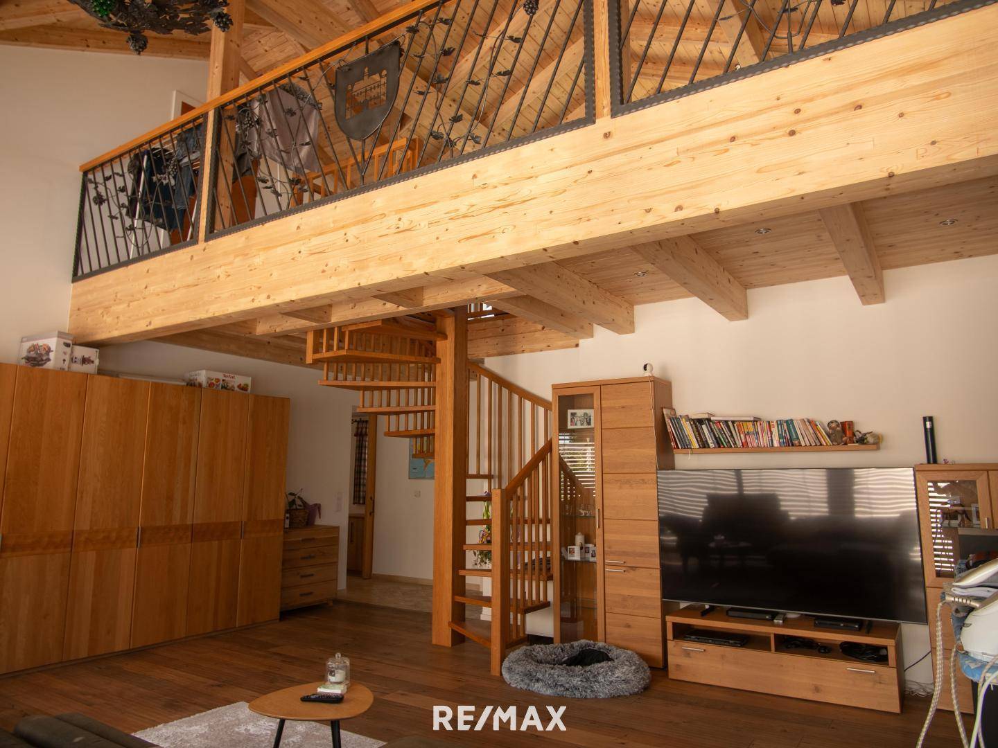 14.) Wohnzimmer EG
