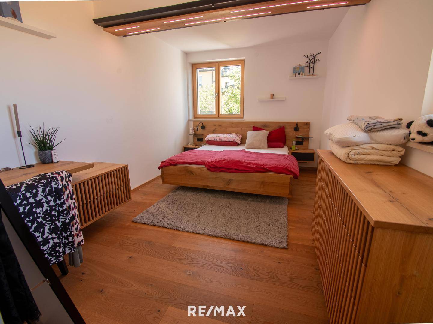 15.) Schlafzimmer EG