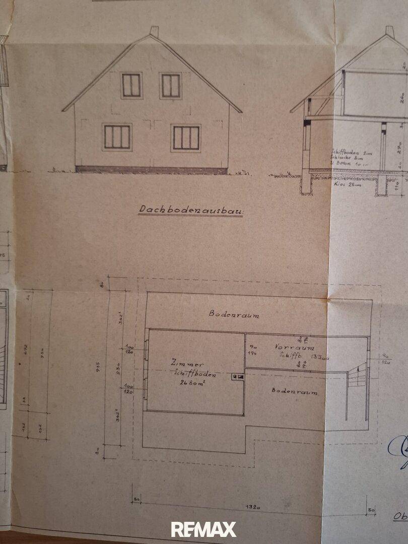 Historischer Grundriss des Dachbodenausbaus mit Ansicht und Maßen.