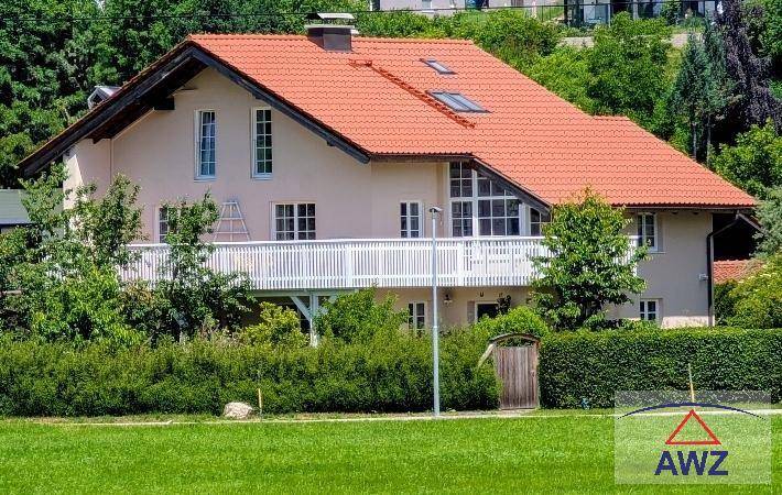 House, 240 m², land 850 m²