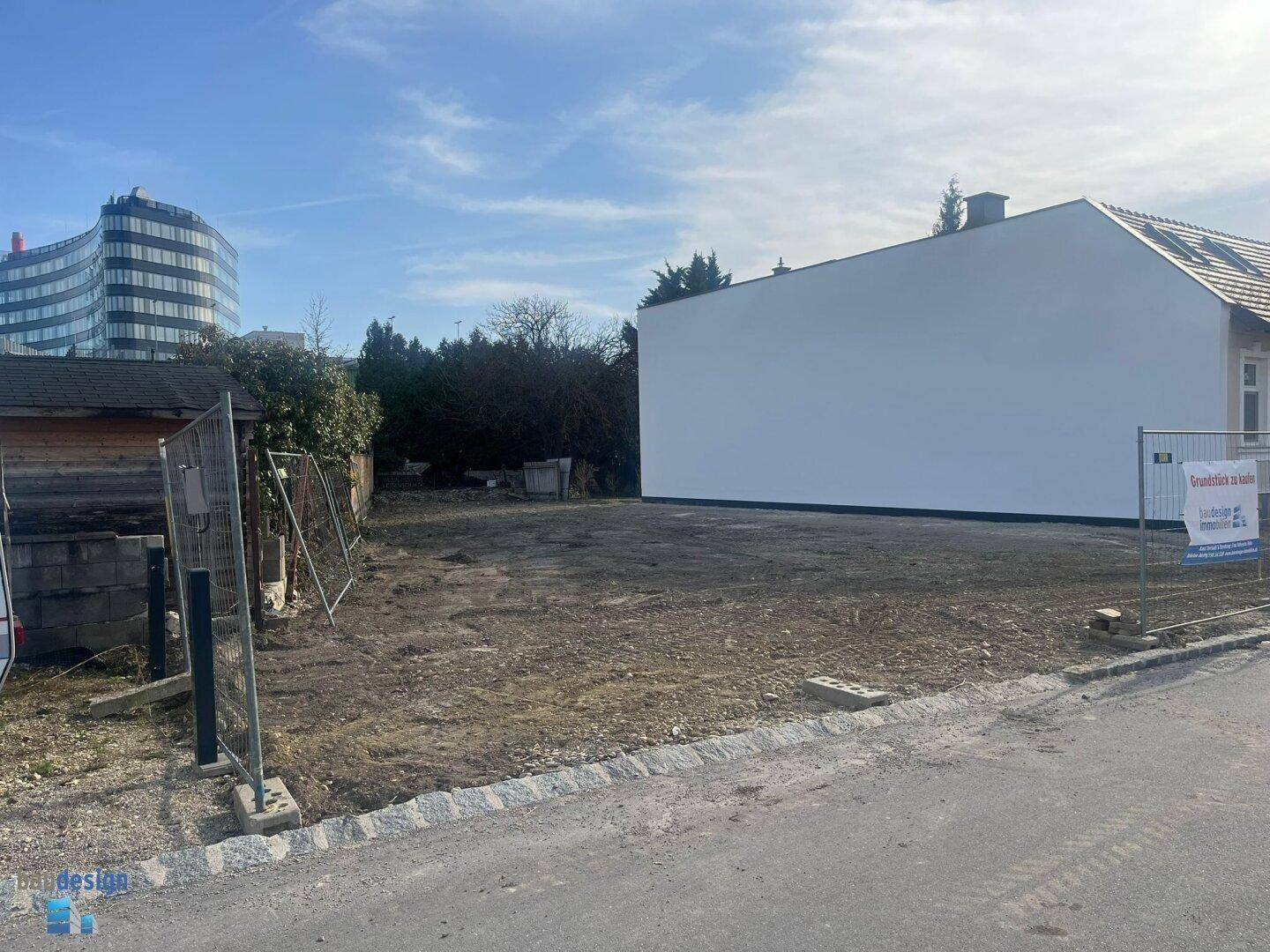 KORNEUBURG ! Individuelles Grundstück in zentrumsnaher Siedlungslage für moderne Architektur - Mehr