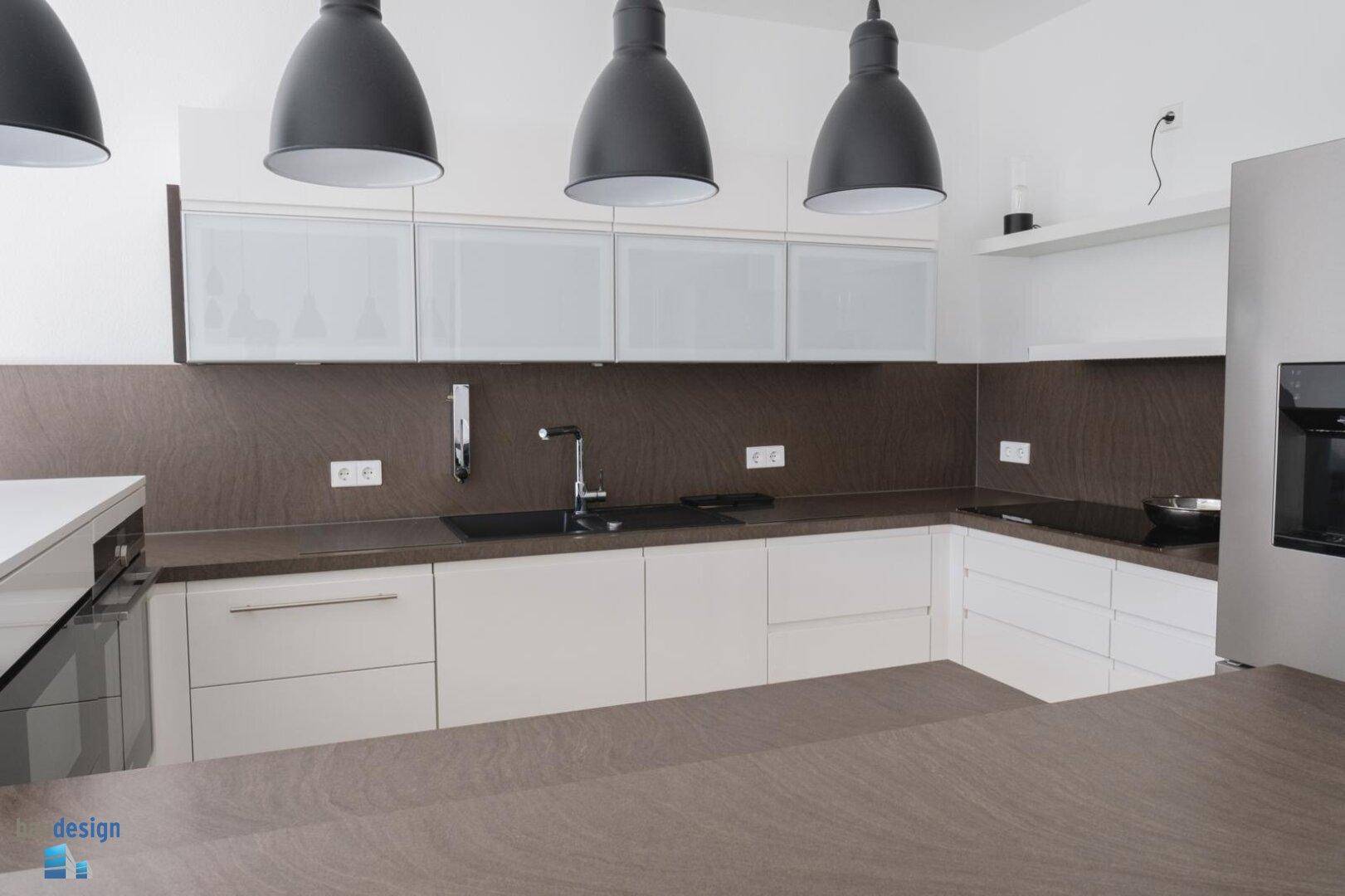 TOP Immobilie !! Modernes Einfamilienhaus im Zentrum von Korneuburg !! – pohled 6