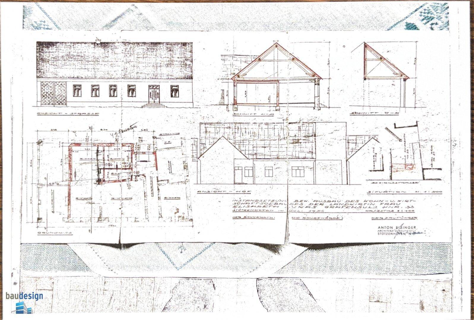 Architektonische Zeichnungen eines Gebäudes mit Grundriss und verschiedenen Ansichten.