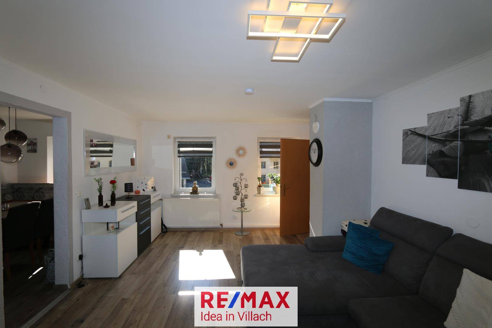 Wohnzimmer Wohnung 1 OG