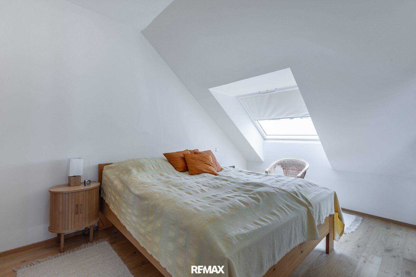 Neubau-Dachgeschosswohnung mit Südbalkon inkl. Tiefgaragenplatz in Villach - Mehr