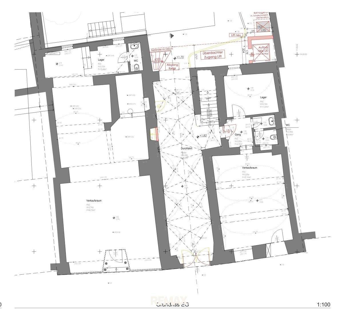 Grundriss des Erdgeschosses mit Verkaufsräumen und Durchgangsbereich.