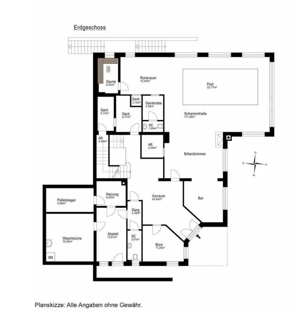 Grundriss des Erdgeschosses mit Pool, Sauna, Billardzimmer und weiteren Räumen.
