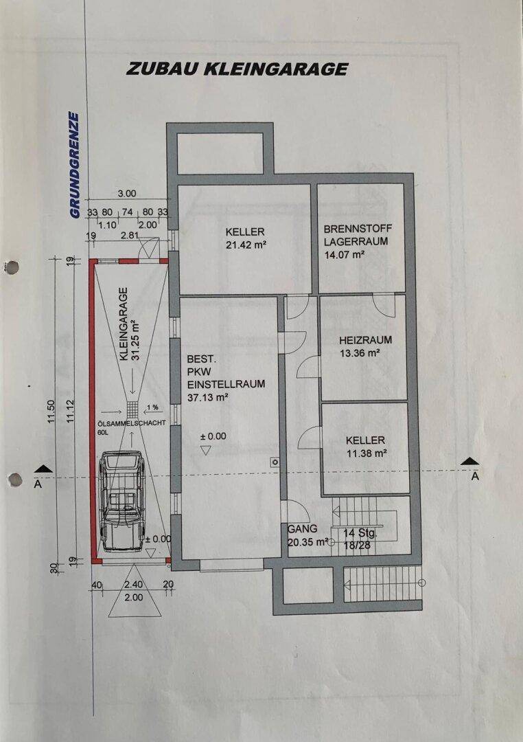 Grundriss des Anbaus mit Garage, Keller und Heizraum.