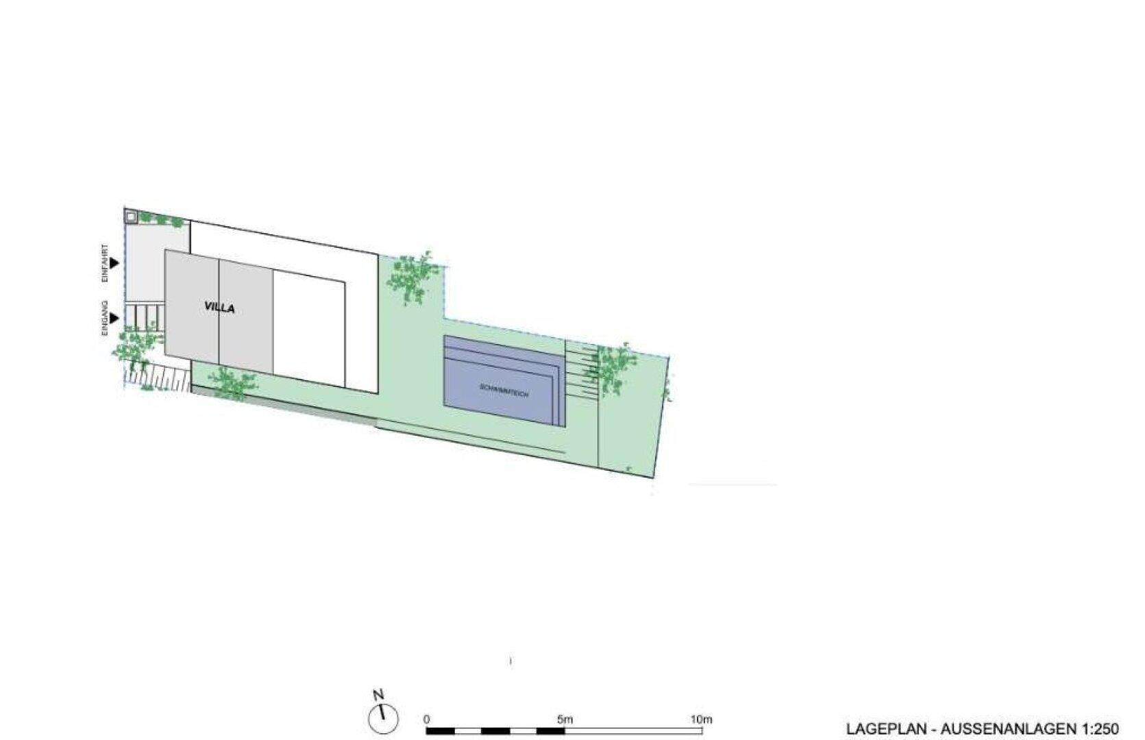 Lageplan der Villa mit Außenanlagen, Gartenbereichen und einem Swimmingpool.