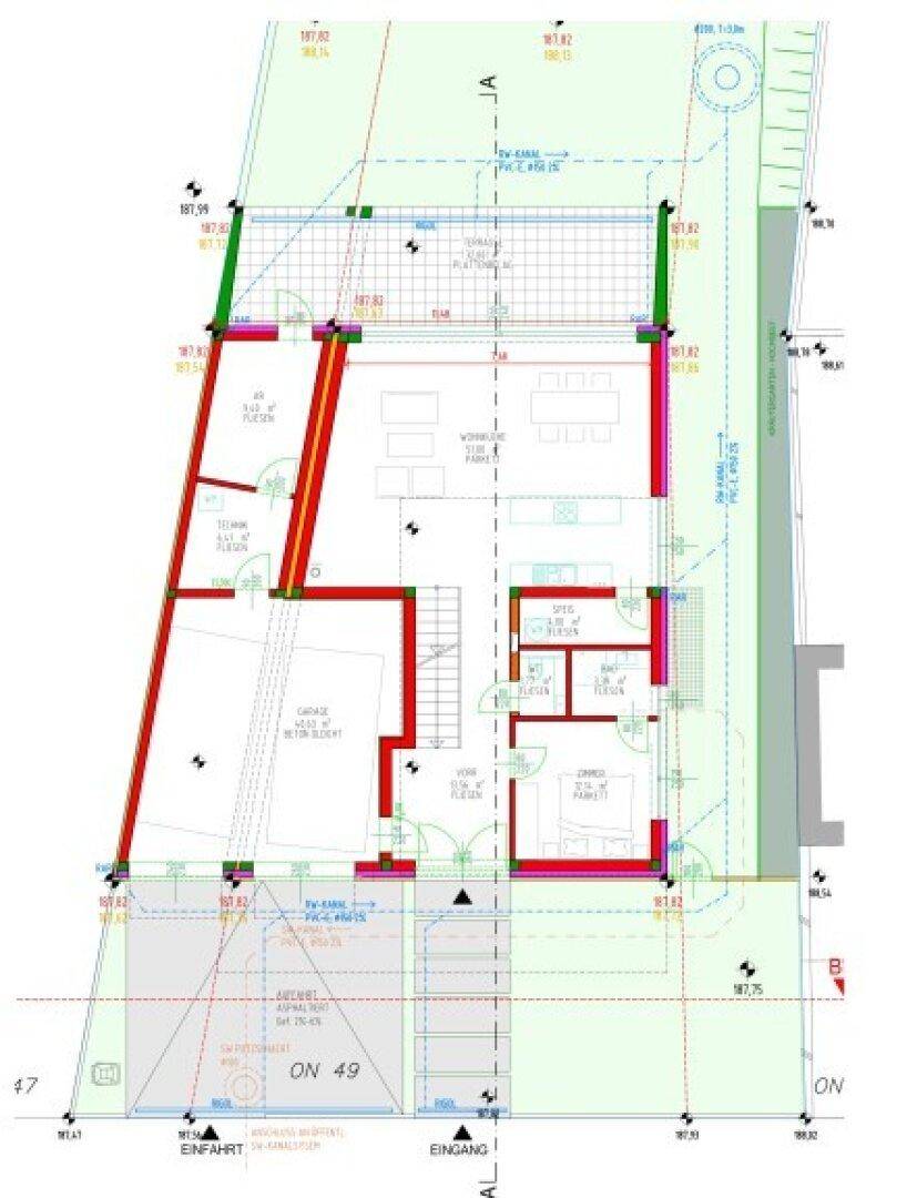 Detaillierter Grundriss des Erdgeschosses mit Terrasse, Garage und offenem Wohnbereich.