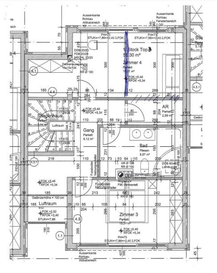 Grundriss des Obergeschosses mit Schlafzimmern und Badezimmer.