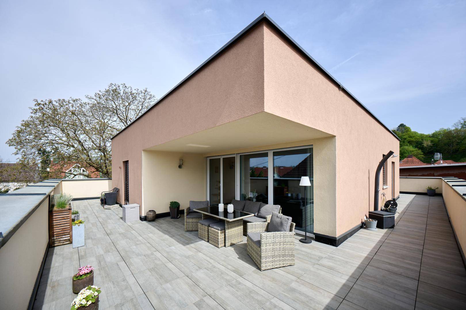OIV24-004_Terrasse