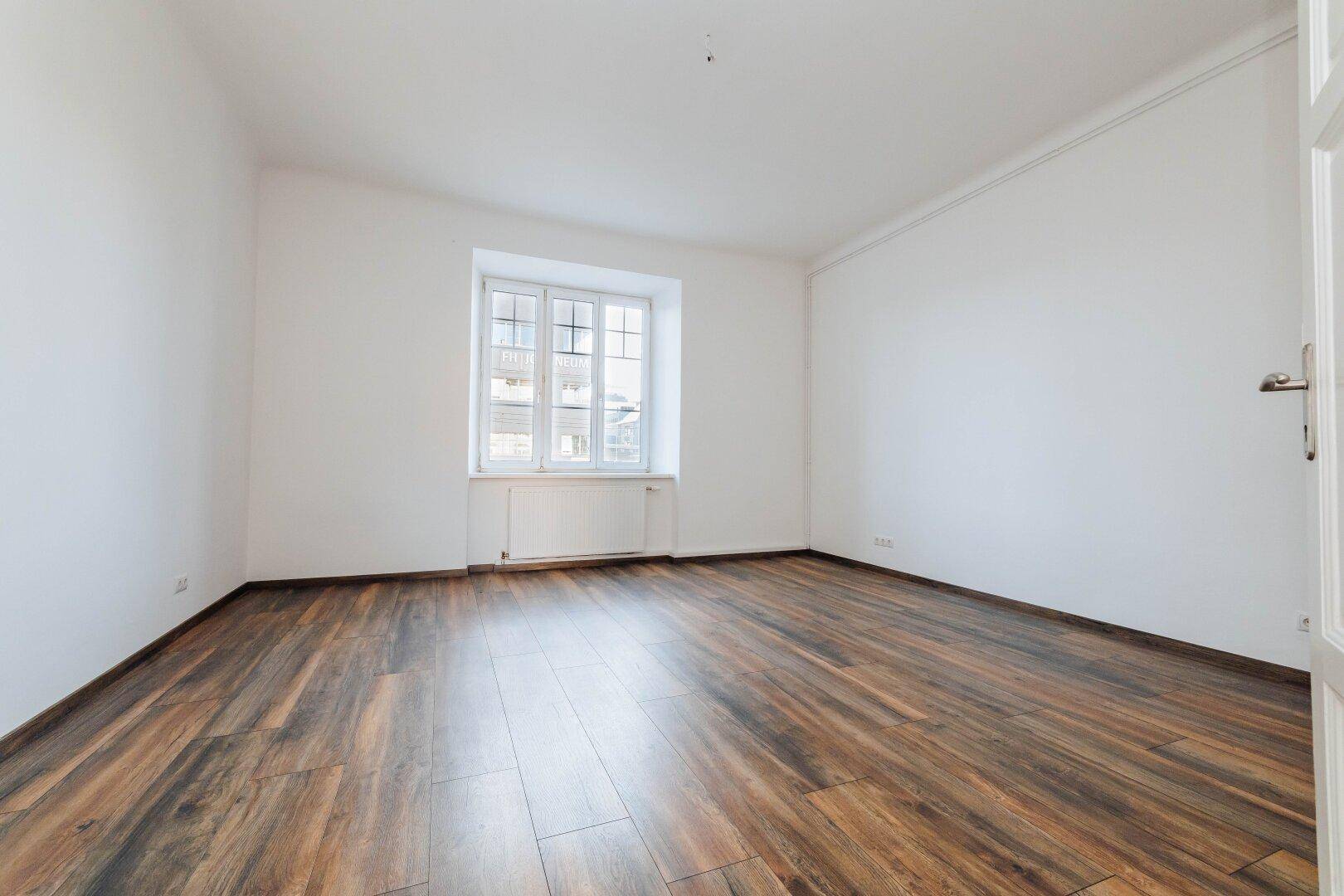 Wohn/Schlafzimmer