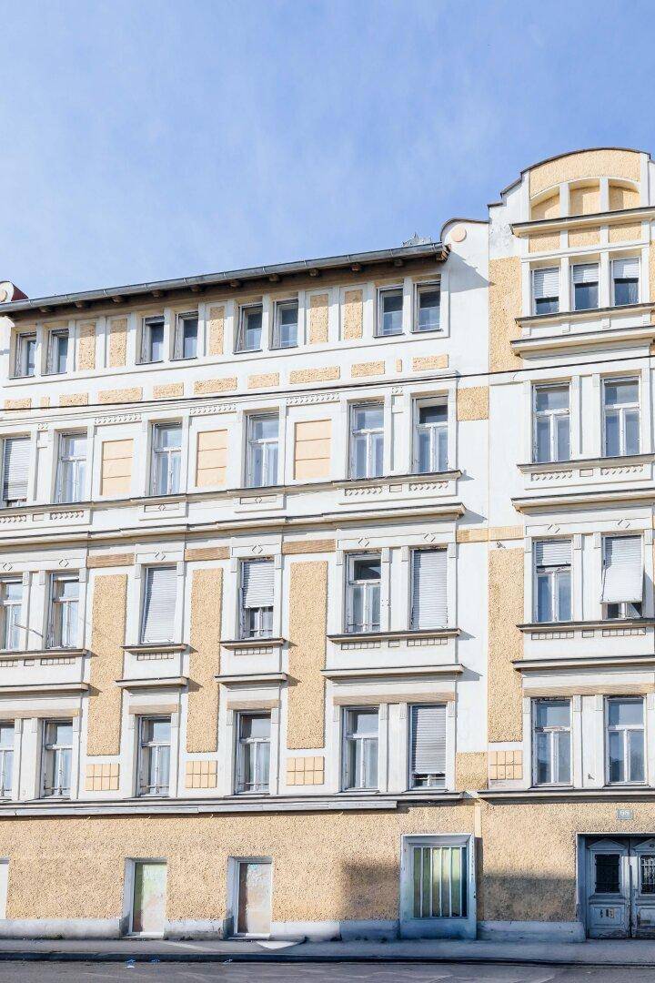 GENEHMIGT I FÖRDERFÄHIG I BESTANDSFREI I ZINSHAUS MIT 14 EINHEITEN IN GRAZ I UMSETZUNG SOFORT MÖGLICH I