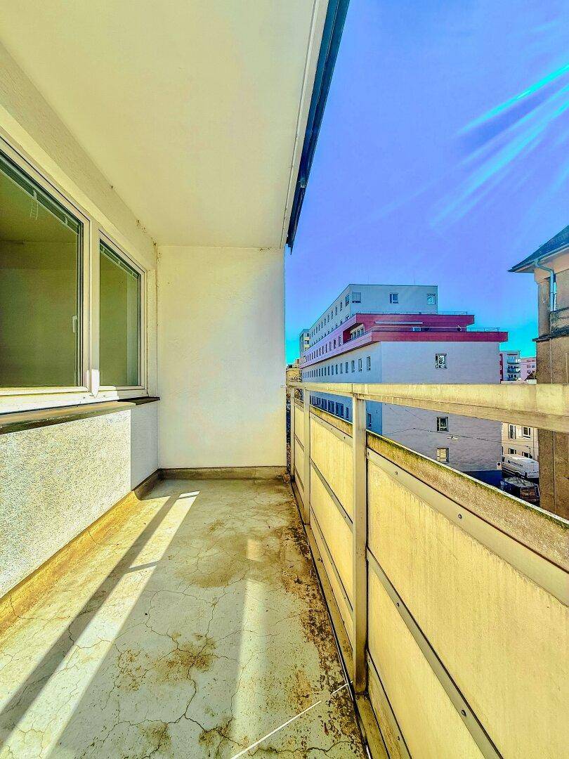 INNENSTADT LAGE I DIREKT AN DER TU GRAZ I BALKON I SEHR HELL I 5 ZIMMER I PERSONENAUFZUG I PROJEKT WOHNEN - Ansicht 6