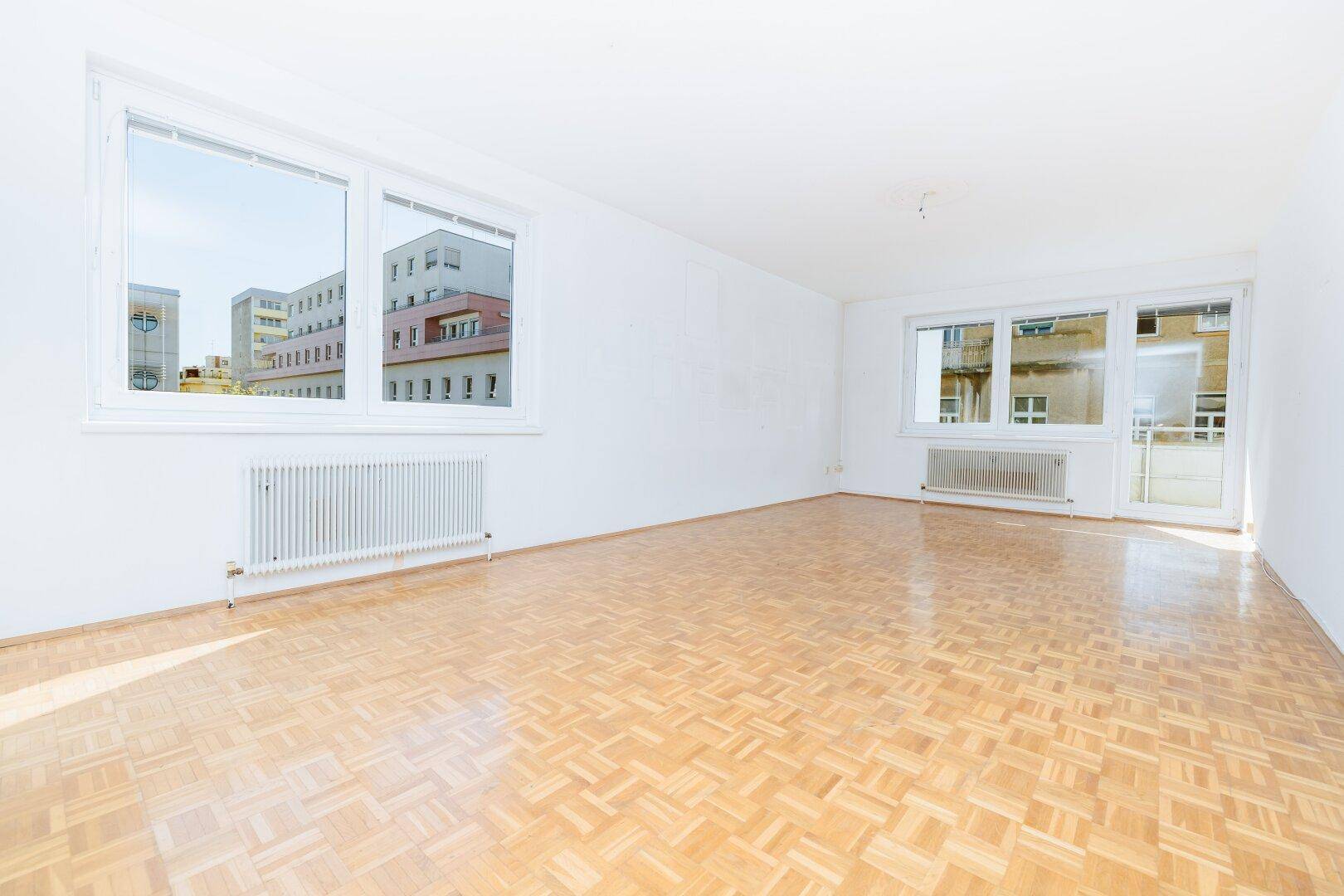 INNENSTADT LAGE I DIREKT AN DER TU GRAZ I BALKON I SEHR HELL I 5 ZIMMER I PERSONENAUFZUG I PROJEKT WOHNEN - Ansicht 3