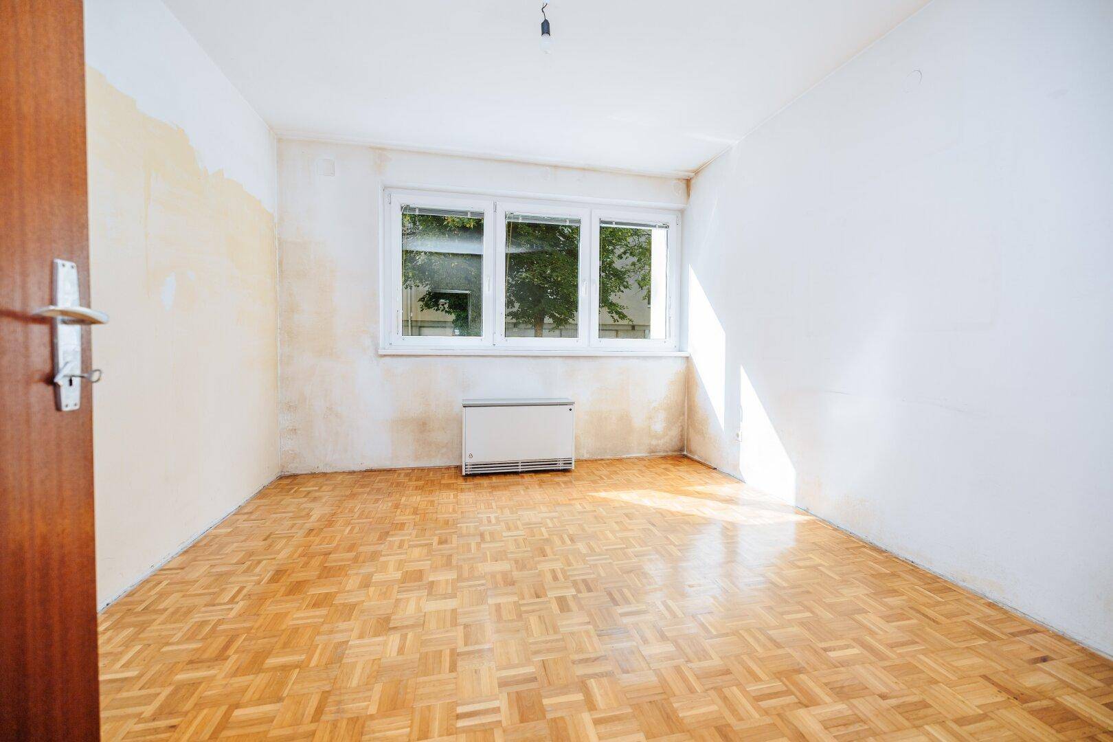 LOGGIA I HELLE RÄUME I LICHTDURCHFLUTET I TIEFGARAGEN STELLPLATZ I 3 ZIMMER I RUHELAGE I PROJEKT WOHNEN - Ansicht 3