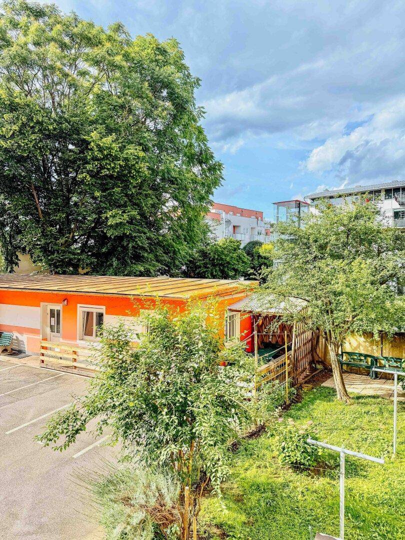 HOFGEBÄUDE mit 72m² I GARTEN I TERRASSE I 4 ZIMMER I PARKPLATZ I ABSOLUTE RUHELAGE I TOP PREIS-LEISTUNG I EINBAUKÜCHE I SEHR HELL I LICHTDURCHFLUTET I AB SOFORT VERFÜGBAR I PROJEKT WOHNEN I – pohled 5