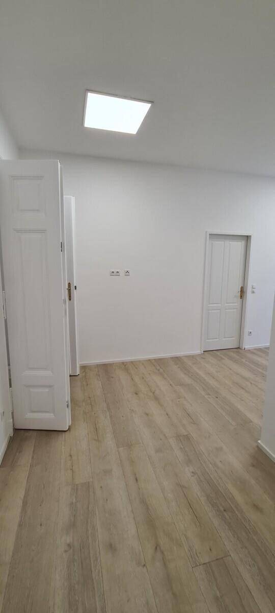 2,5 Zimmer Wohnung in Biedermeierhaus - Widok 6