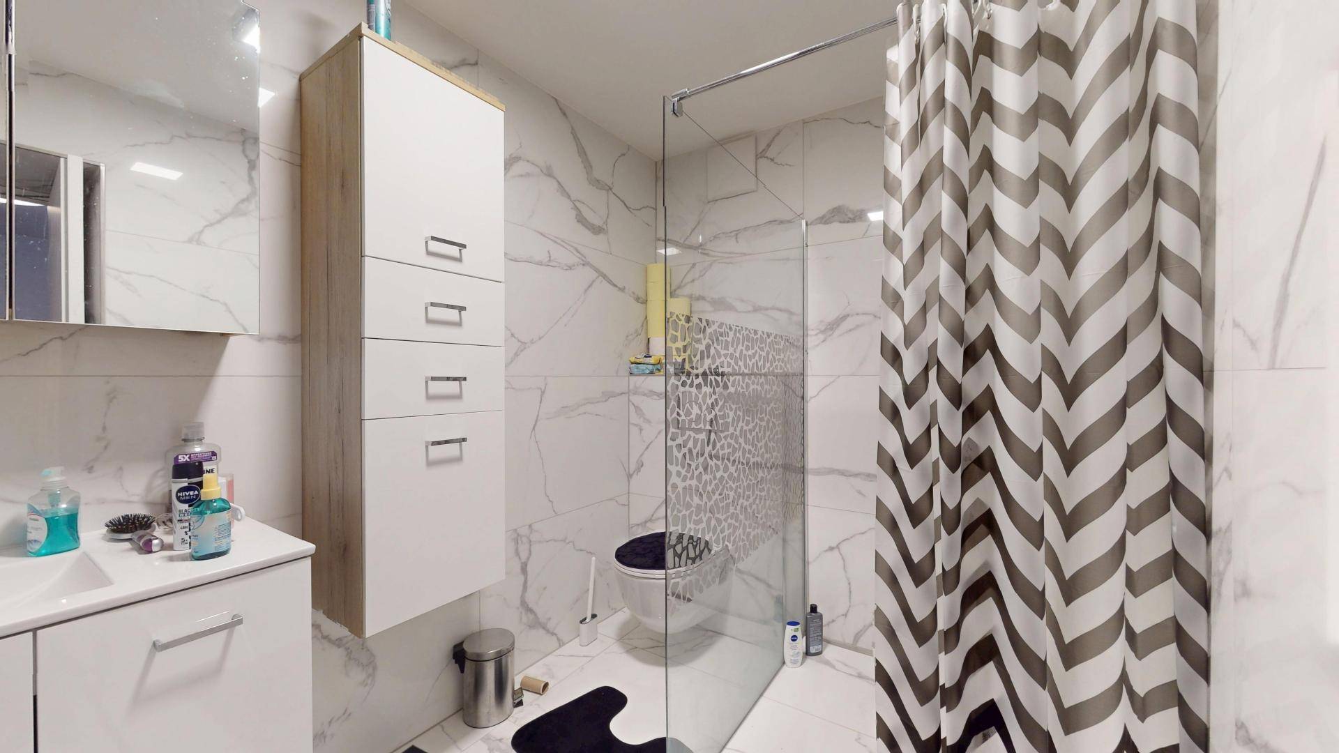 EG Badezimmer I