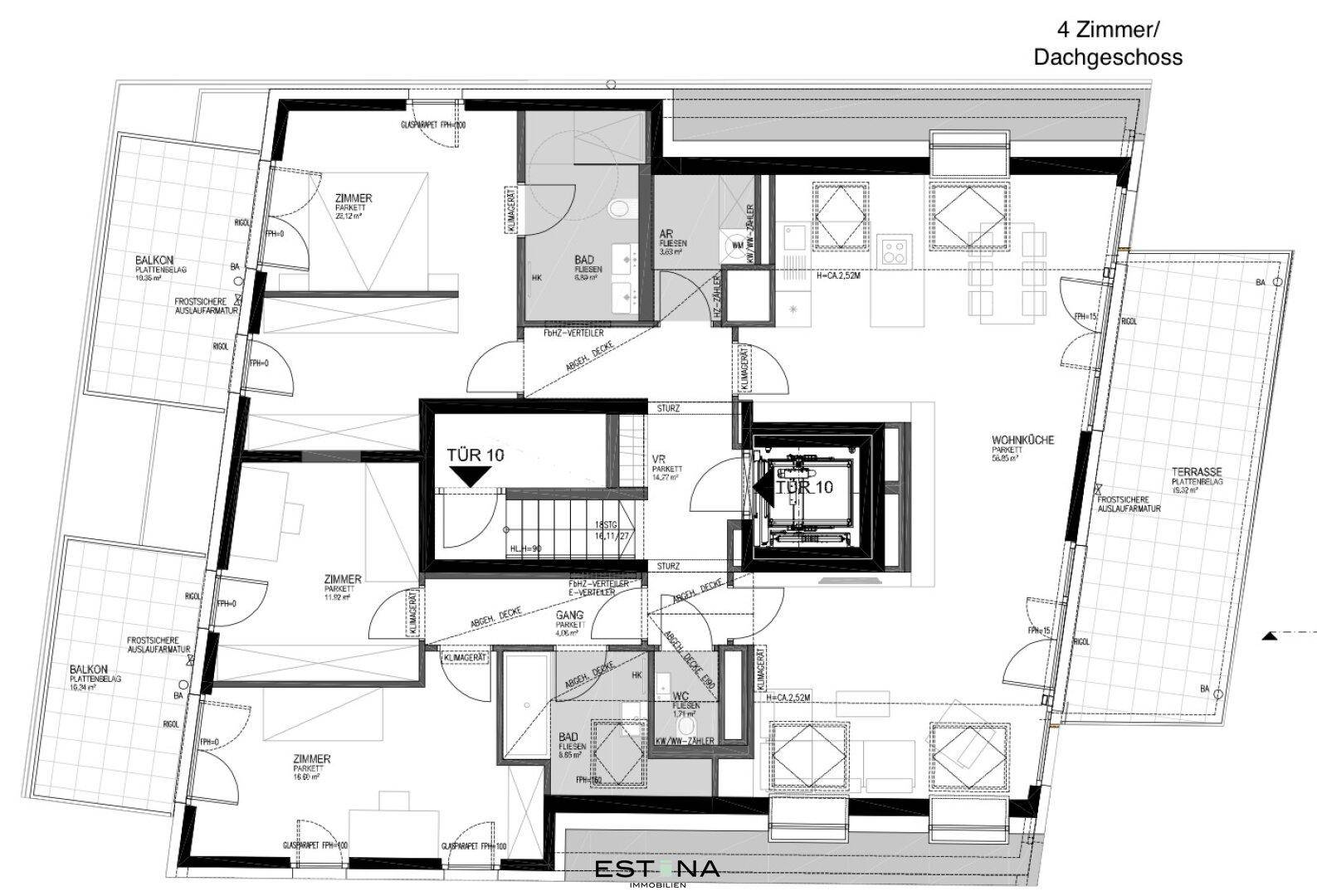 Grundriss einer 4-Zimmer-Dachgeschosswohnung mit Wohnküche, Bädern, Balkonen und Terrasse.
