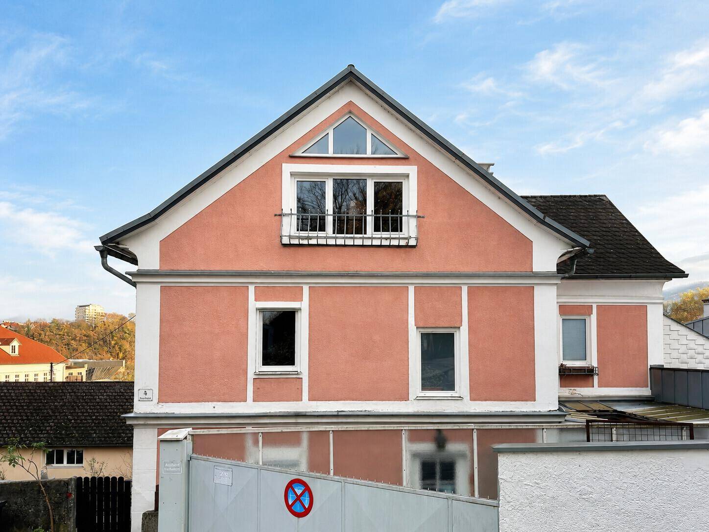 Charmantes Dachgeschoss-Schnäppchen in Steyr: 3 Zimmer auf großzügigen 102 m² – pohled 2