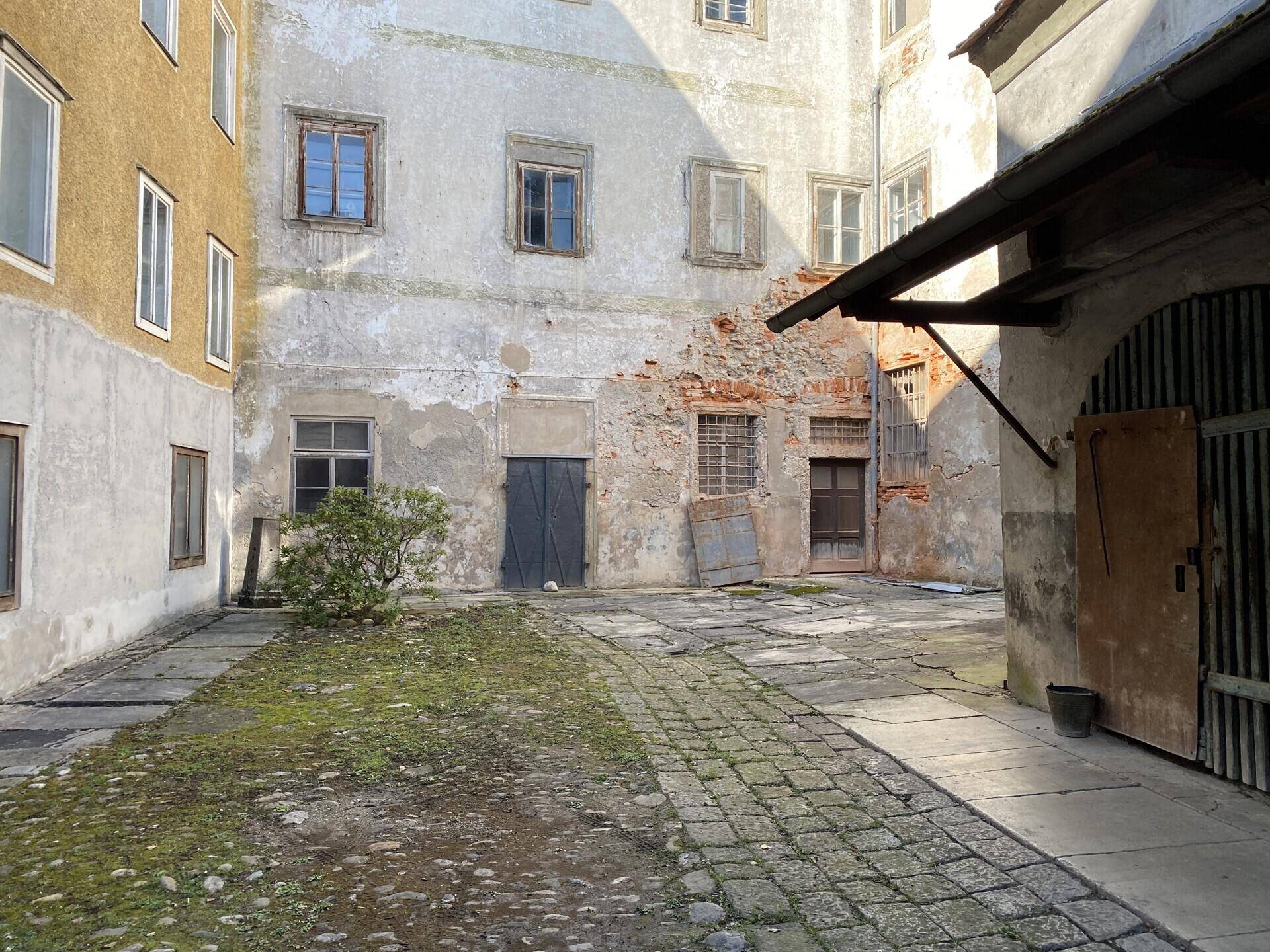 Innenhof
