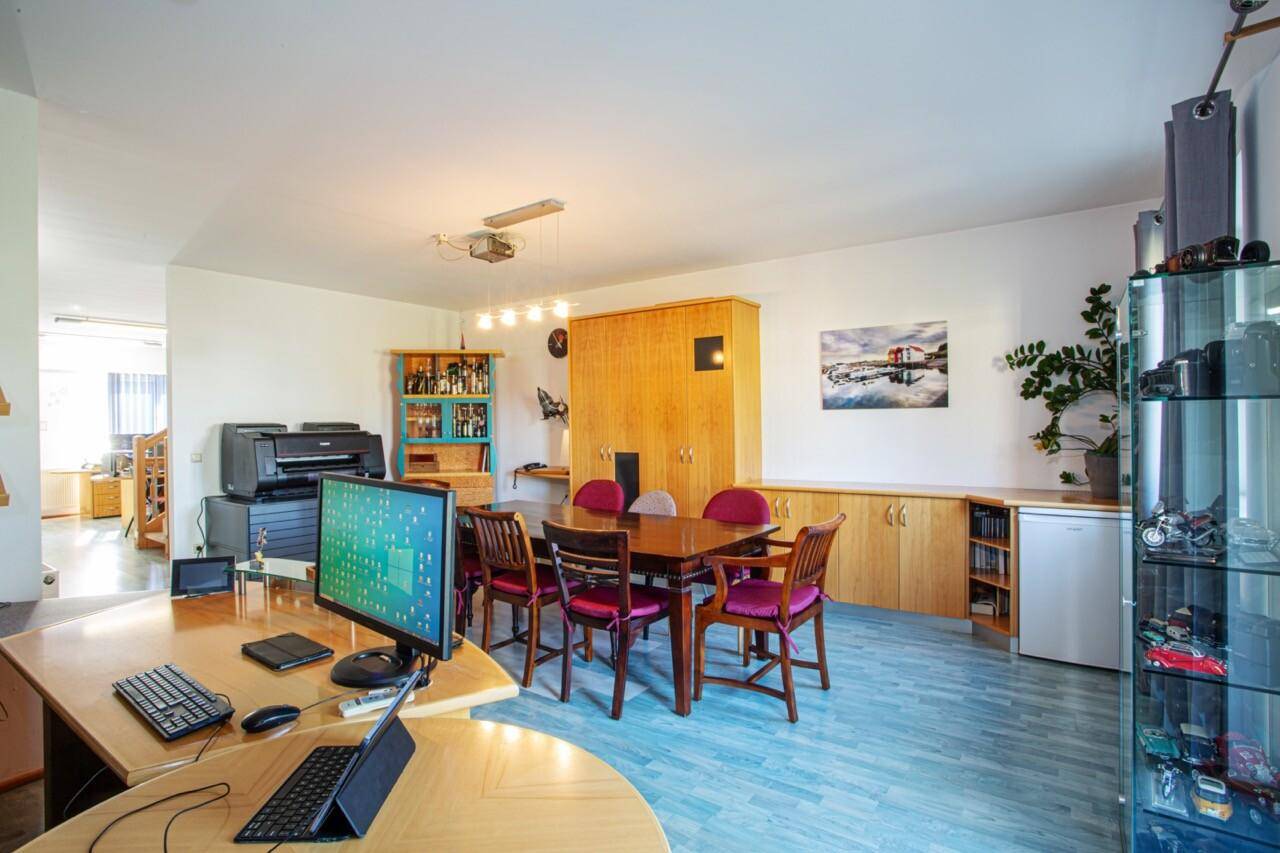 Büro 1.OG