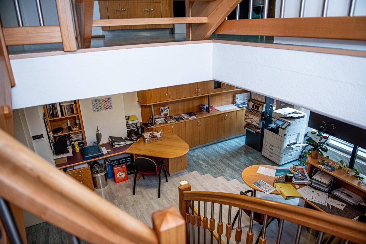 Büro EG