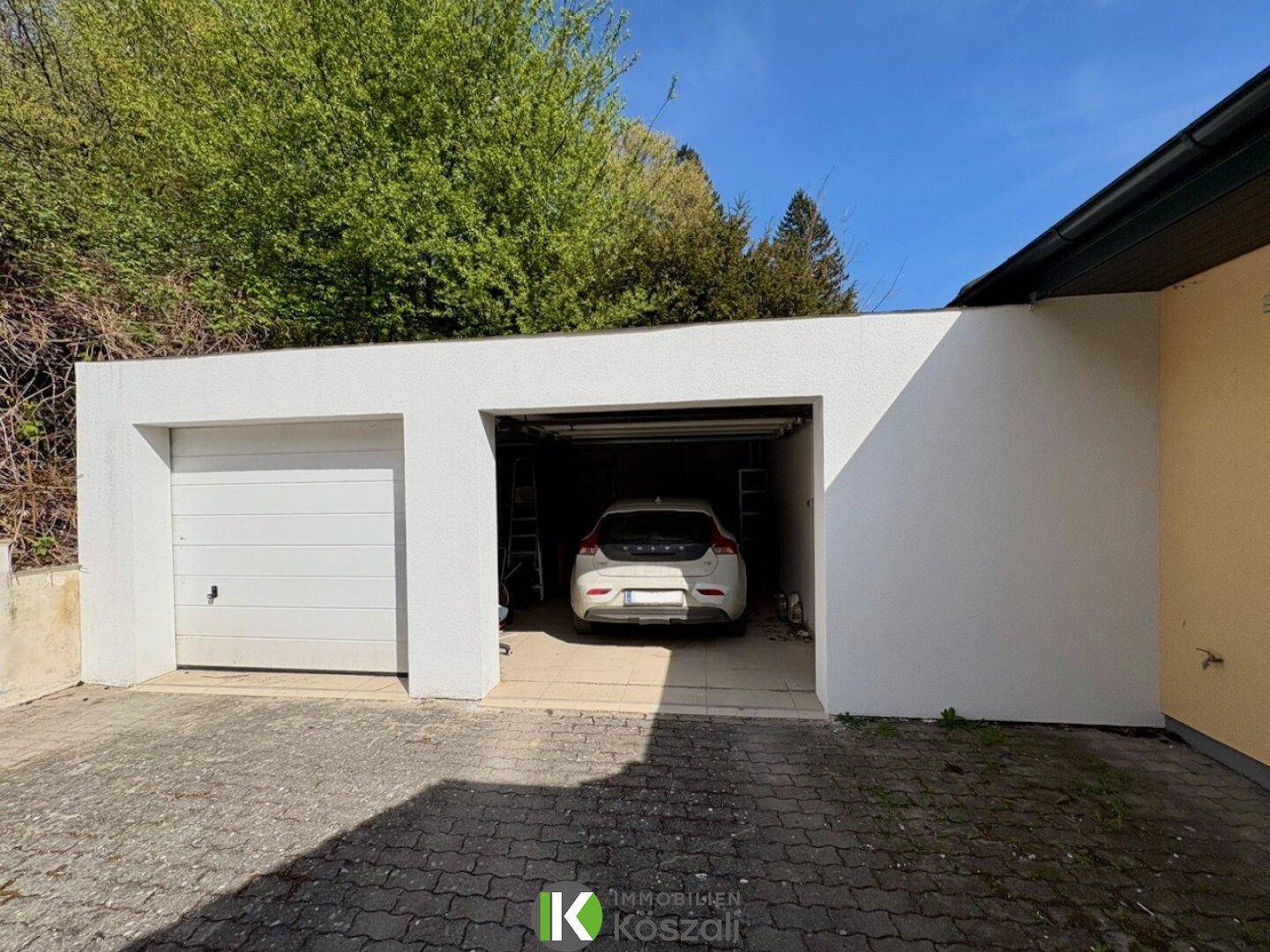 Doppelgarage