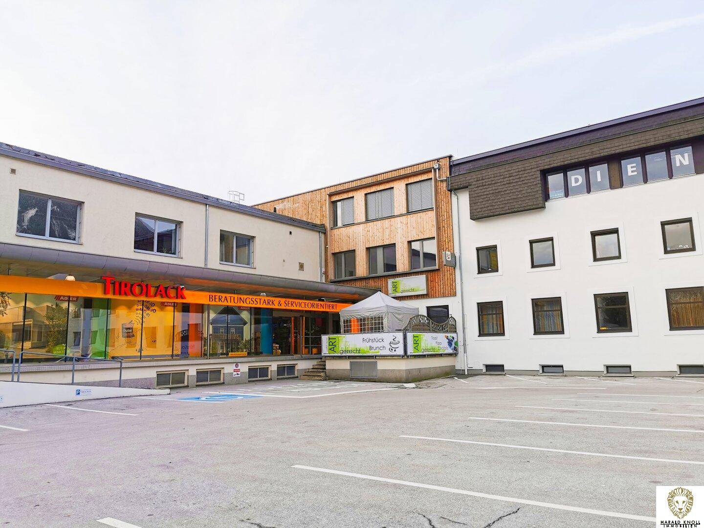 Großzügige Bürofläche in Toplage von Schwaz - View 3