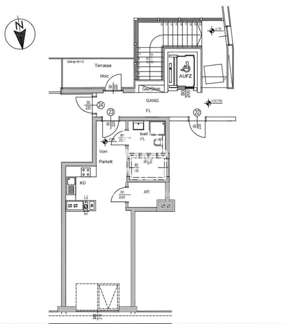 Grundrissplan einer Wohnung mit Terrasse, Küche, Bad, Abstellraum und direktem Zugang zum Aufzug.