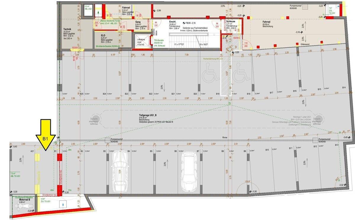Grundriss einer Tiefgarage mit zahlreichen Stellplätzen, Fahrradbereichen und Zugang zu Aufzug und Treppenhaus.