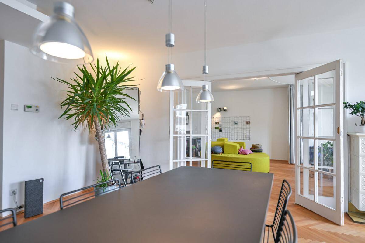 Dachgeschoßwohnung im Zentrum