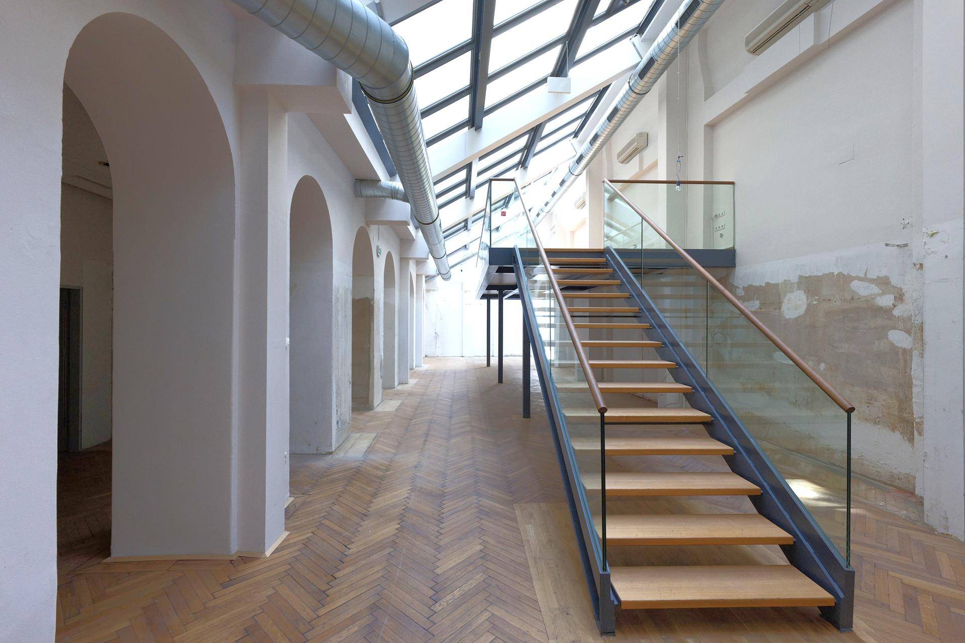 Stiege Galerie 2