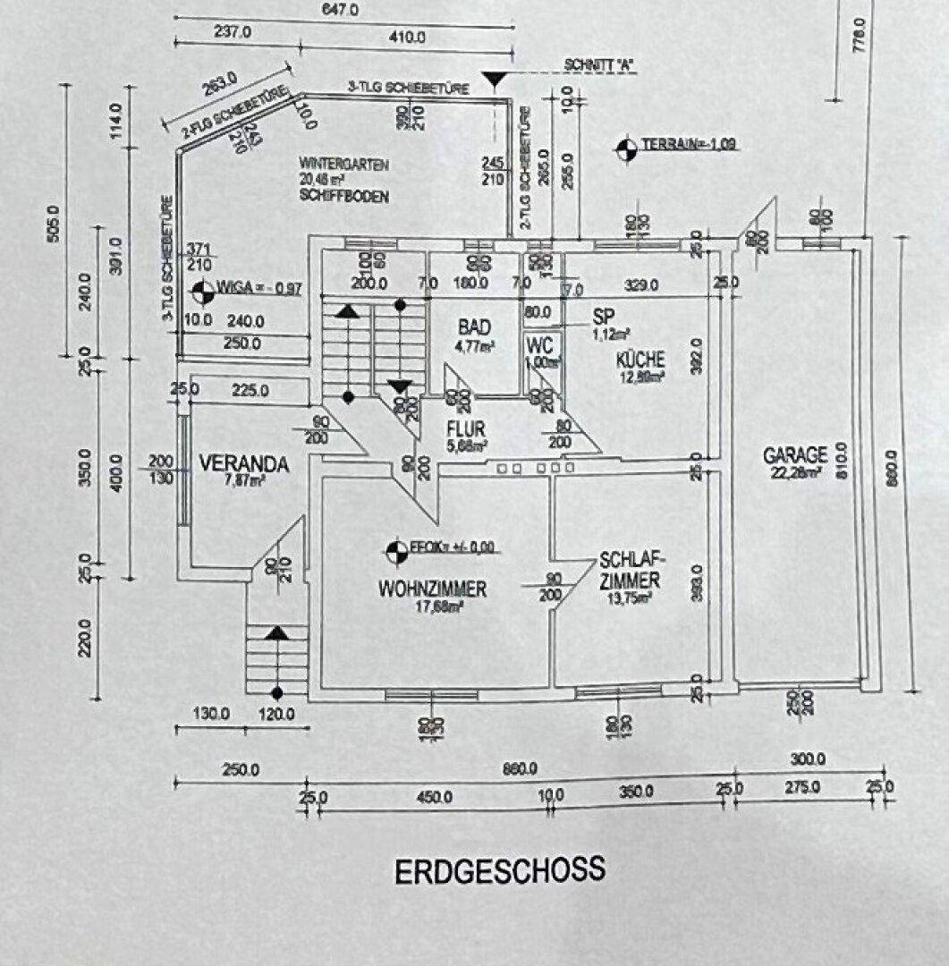 Grundriss des Erdgeschosses mit Wohnzimmer, Schlafzimmer, Küche, Bad und Wintergarten.