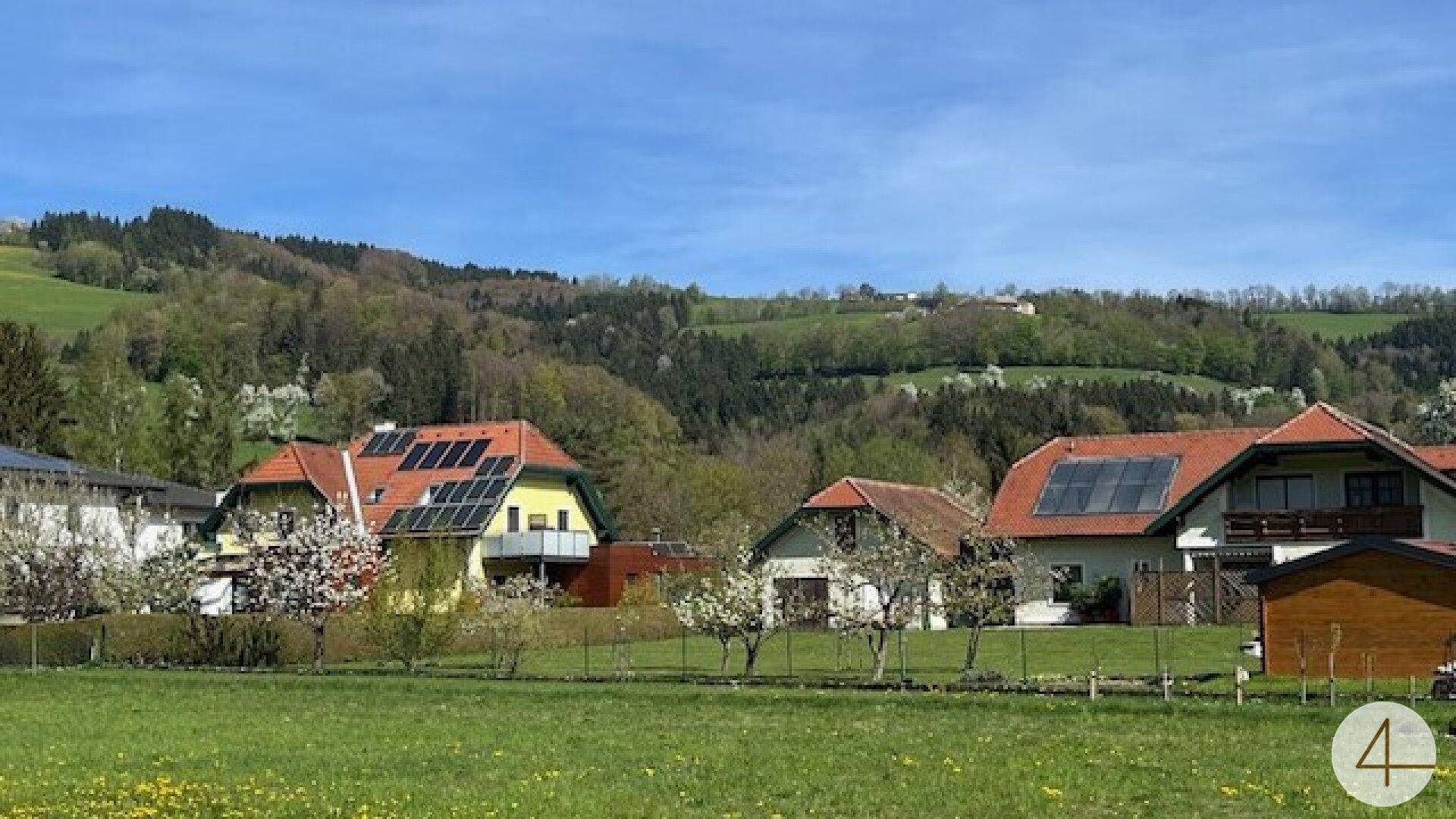 Baugründe in wunderschöner, sonniger Lage! Ein Höchstmaß an Lebensqualität! - Ansicht 2