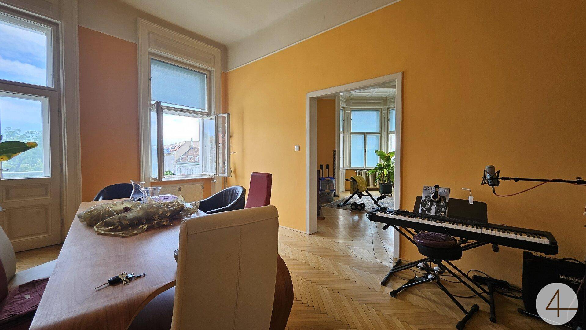 Esszimmer - Richtung Salon