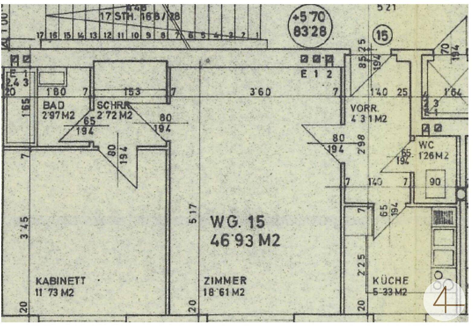 Detaillierter Grundriss einer Wohnung mit Bad, WC, Küche und mehreren Zimmern.