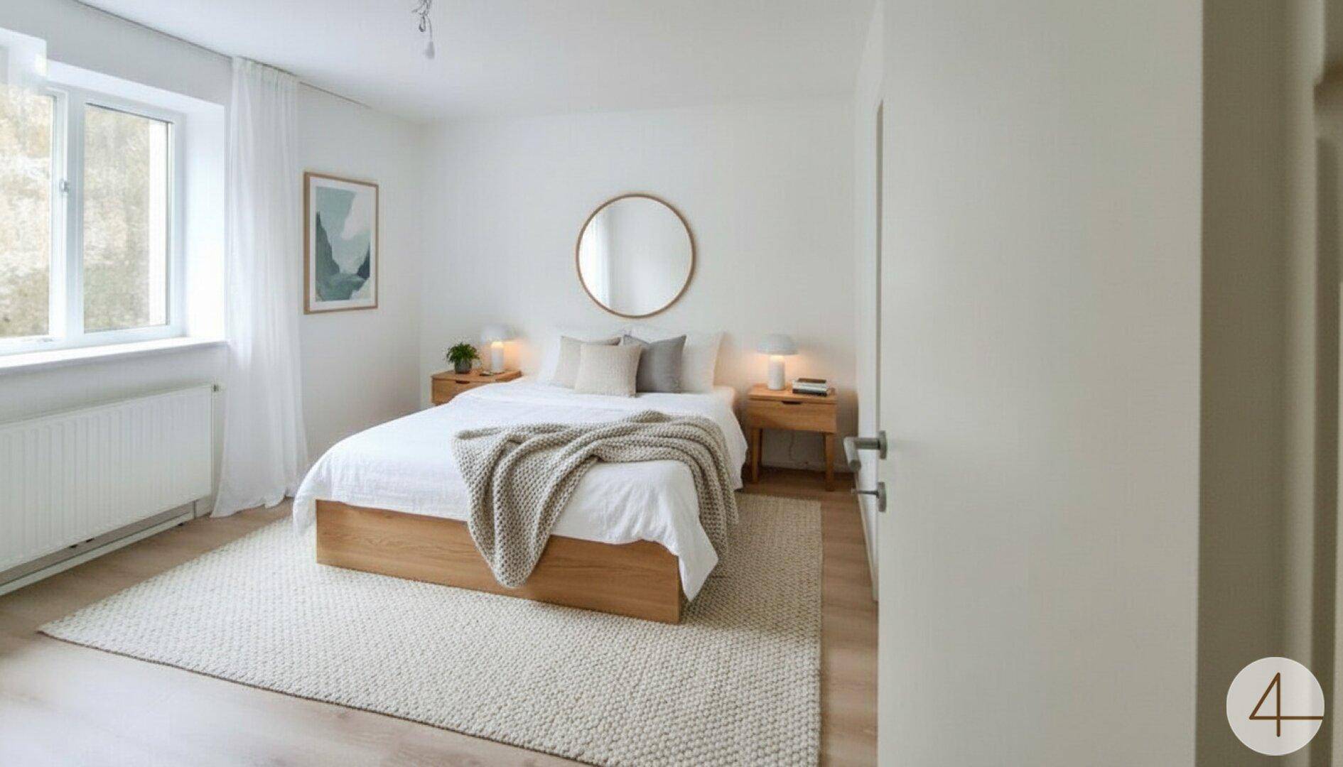 Helles Schlafzimmer mit Doppelbett, Nachttischen und Teppich auf Laminatboden.