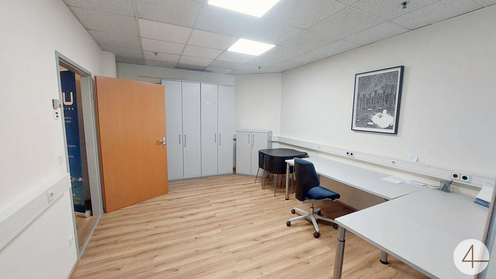 Attraktives Büro mit großen Fensterflächen - Ansicht 2