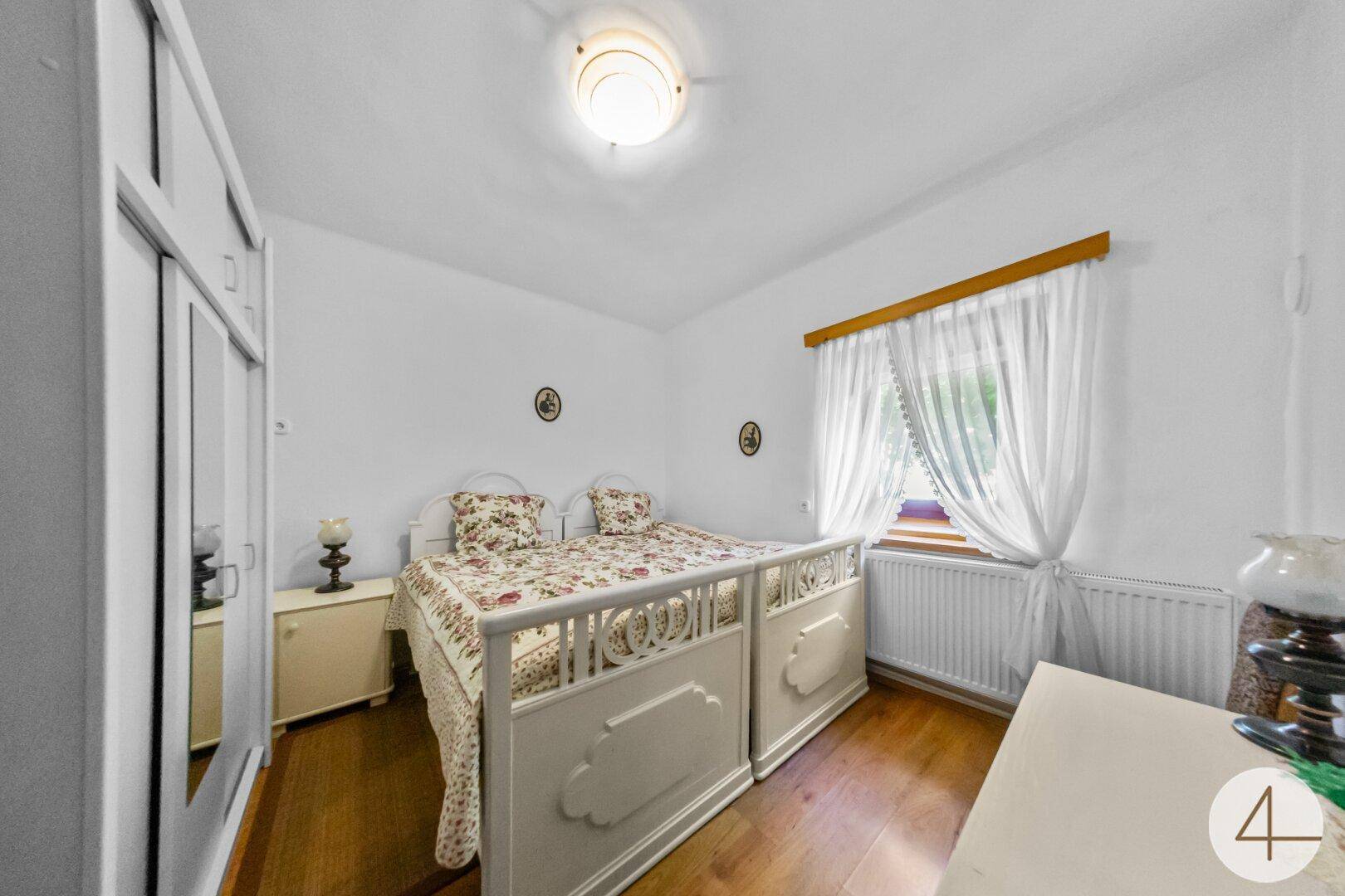 Charmantes, sofort nutzbares Haus in wunderschöner Lage in Wenigzell - Ansicht 4
