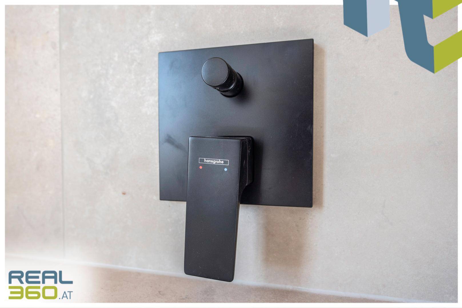 Hochwertige trendige schwarze Amaturen
